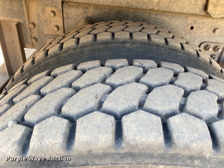 image for item DK6392 2006 Kenworth T800  dump truck