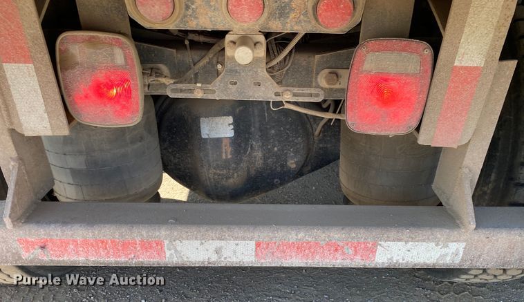 image for item DK6392 2006 Kenworth T800  dump truck