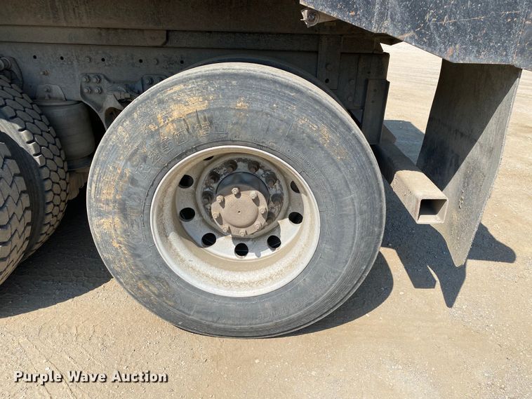 image for item DK6392 2006 Kenworth T800  dump truck