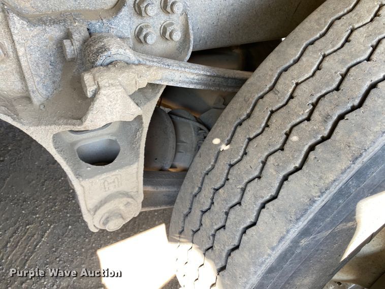 image for item DK6392 2006 Kenworth T800  dump truck