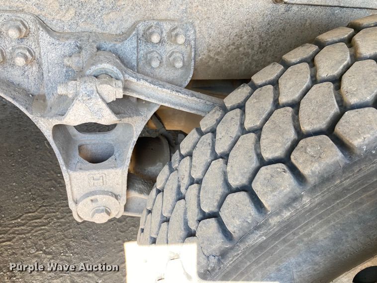 image for item DK6392 2006 Kenworth T800  dump truck