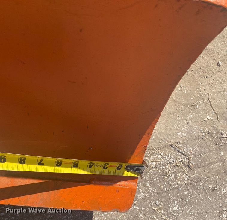 image for item DK6396 MBW 9958  skid steer roller