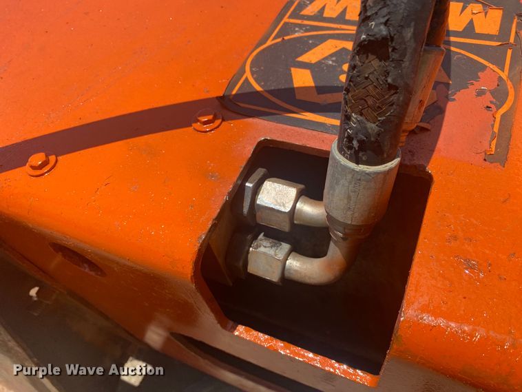 image for item DK6396 MBW 9958  skid steer roller