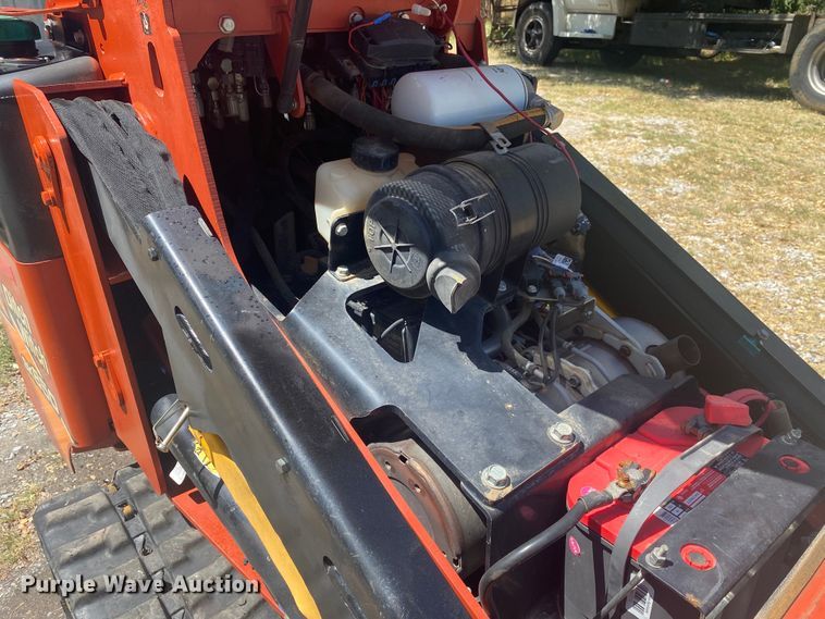 image for item DK6397 2015 Ditch Witch SK850  compact utility loader