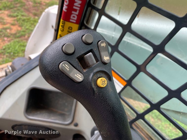 image for item DK6398 2016 Bobcat T650  tracked skid steer loader