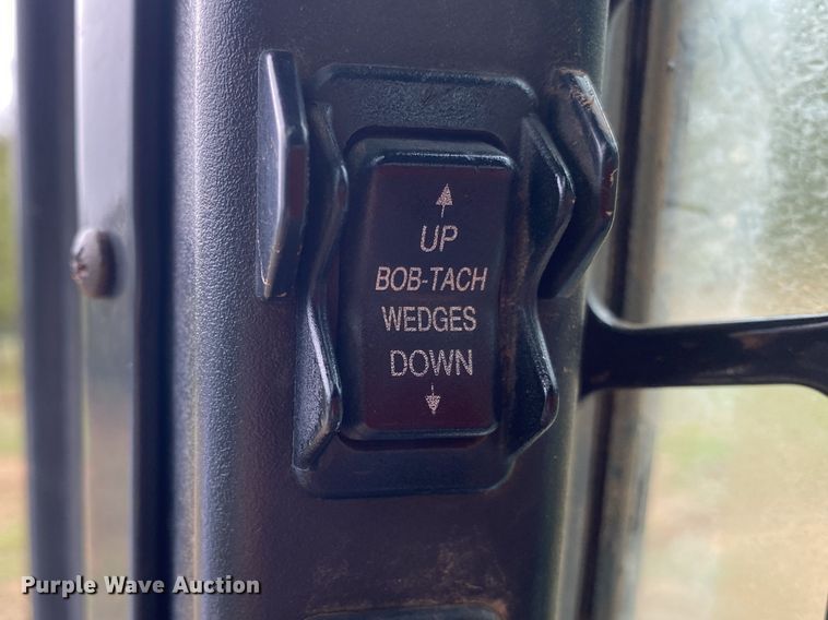 image for item DK6398 2016 Bobcat T650  tracked skid steer loader