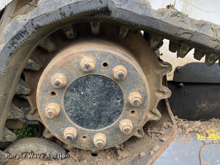 image for item DK6398 2016 Bobcat T650  tracked skid steer loader