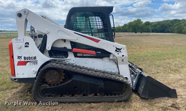 image for item DK6405 2013 Bobcat T750  tracked skid steer loader