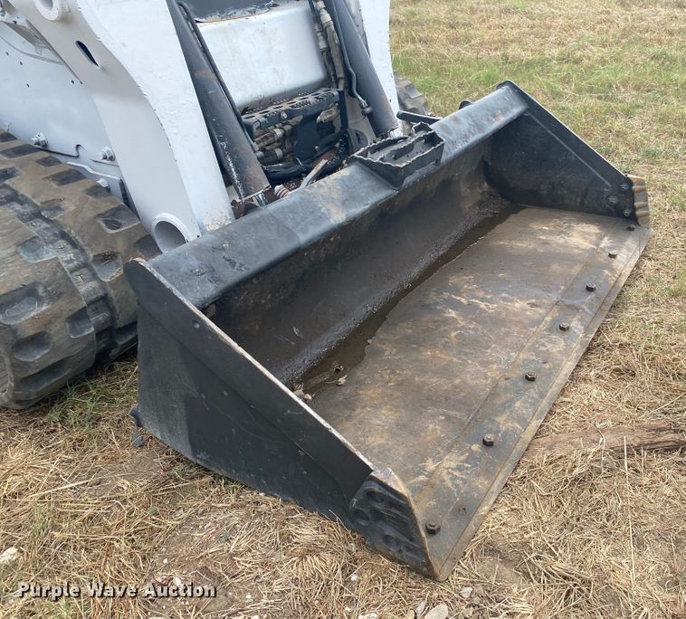 image for item DK6405 2013 Bobcat T750  tracked skid steer loader