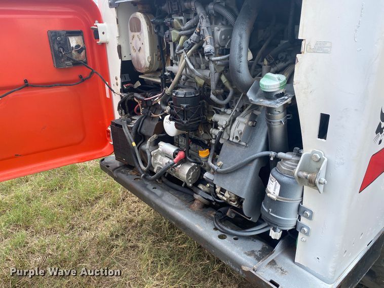 image for item DK6405 2013 Bobcat T750  tracked skid steer loader