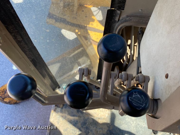 image for item DK6416 1994 John Deere 770BH  motor grader