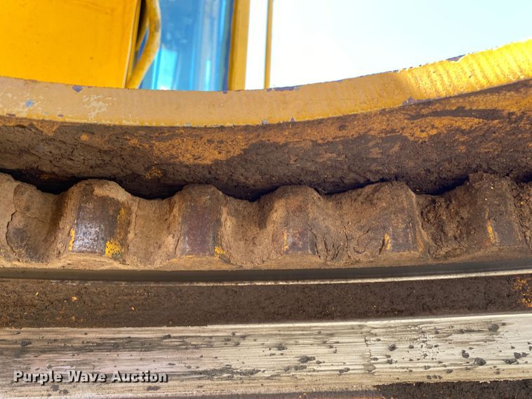 image for item DK6416 1994 John Deere 770BH  motor grader