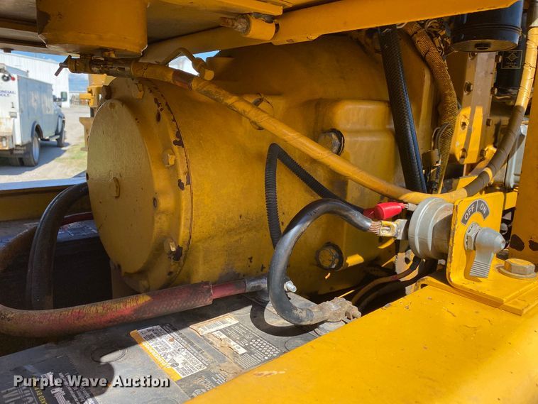 image for item DK6416 1994 John Deere 770BH  motor grader