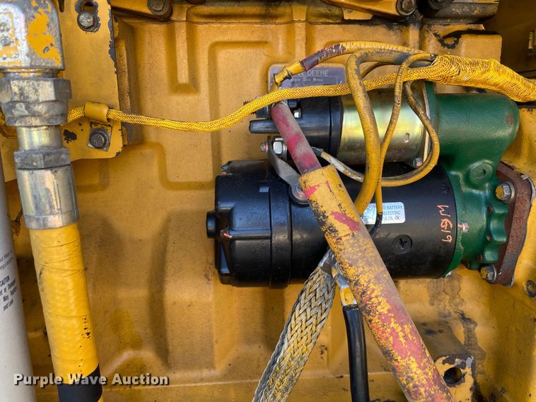 image for item DK6416 1994 John Deere 770BH  motor grader