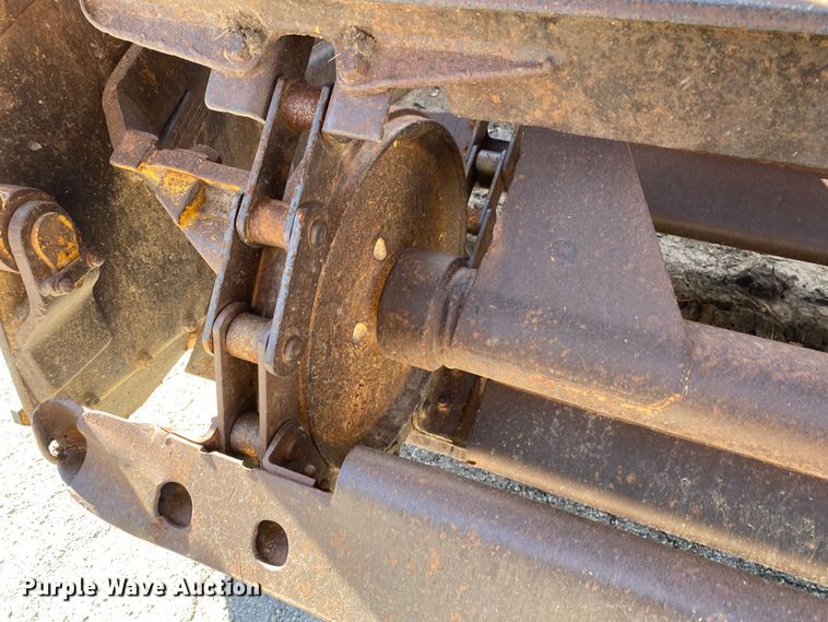 image for item DK6417 1992 Caterpillar 613C  elevating scraper