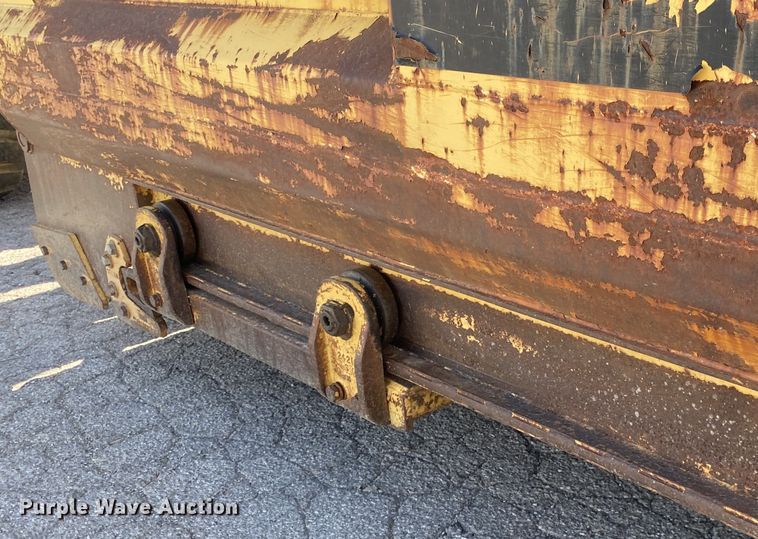 image for item DK6417 1992 Caterpillar 613C  elevating scraper