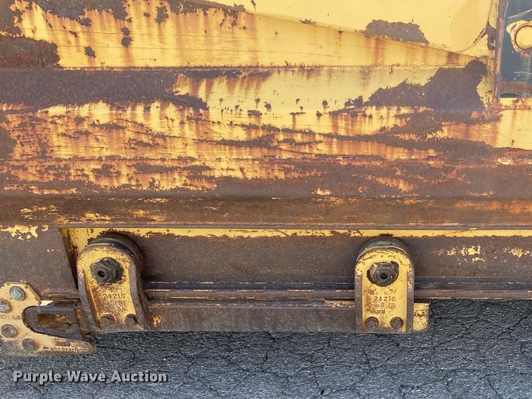 image for item DK6417 1992 Caterpillar 613C  elevating scraper