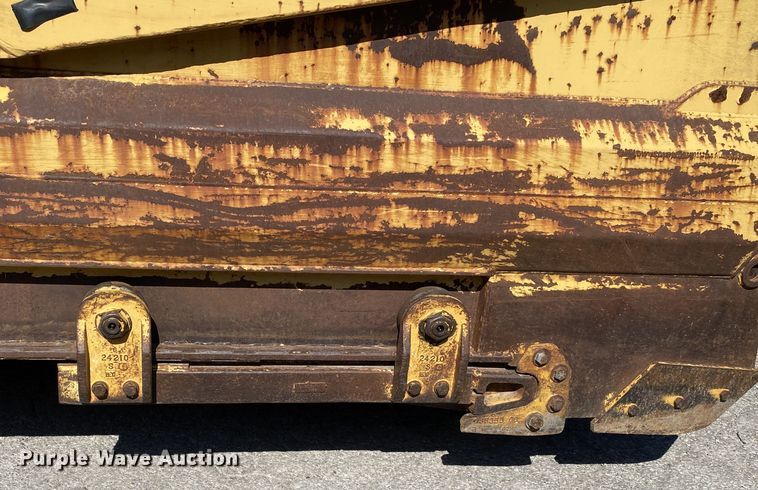 image for item DK6417 1992 Caterpillar 613C  elevating scraper