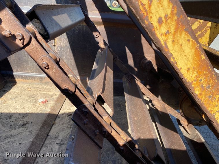 image for item DK6417 1992 Caterpillar 613C  elevating scraper