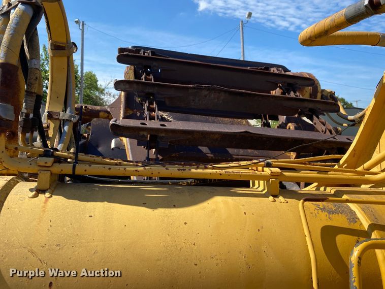 image for item DK6417 1992 Caterpillar 613C  elevating scraper