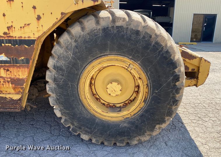 image for item DK6417 1992 Caterpillar 613C  elevating scraper