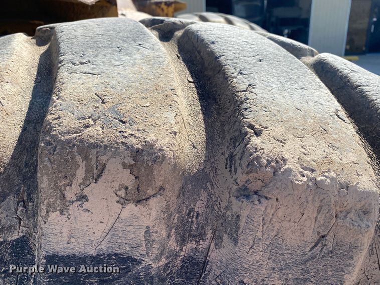 image for item DK6417 1992 Caterpillar 613C  elevating scraper