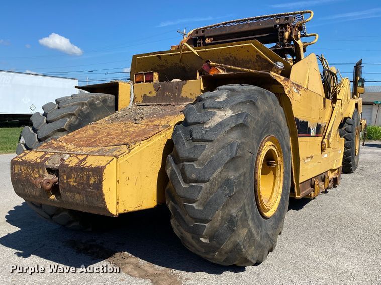 image for item DK6418 Caterpillar 615C  elevating scraper