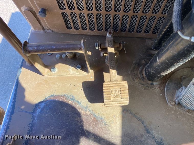 image for item DK6418 Caterpillar 615C  elevating scraper