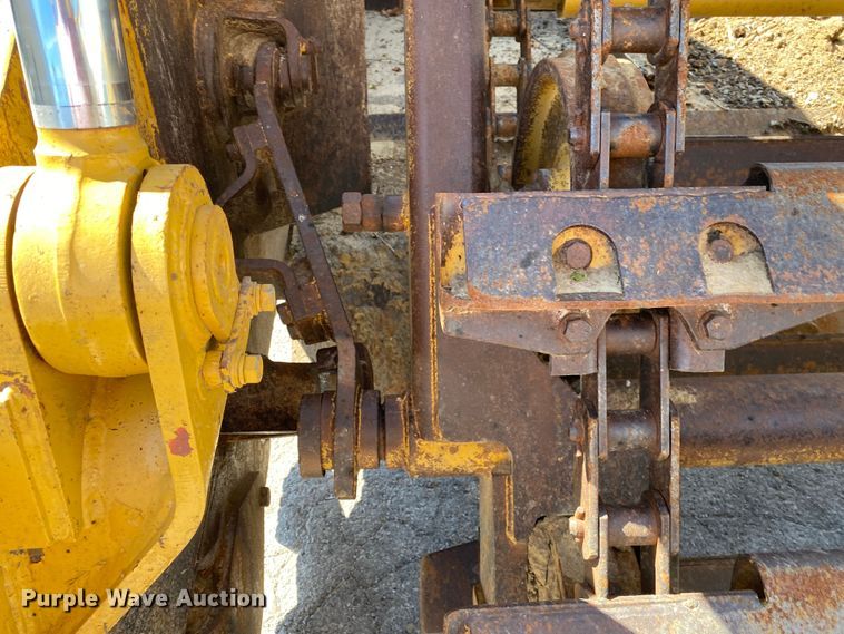 image for item DK6418 Caterpillar 615C  elevating scraper