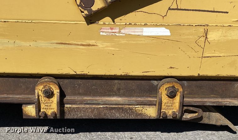 image for item DK6418 Caterpillar 615C  elevating scraper