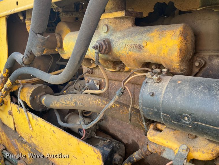 image for item DK6436 1969 Case 450  dozer