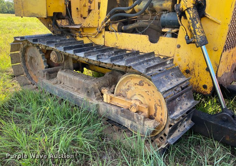 image for item DK6436 1969 Case 450  dozer