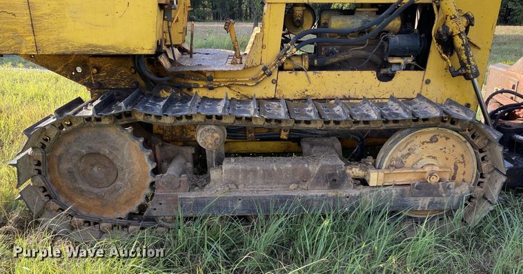 image for item DK6436 1969 Case 450  dozer