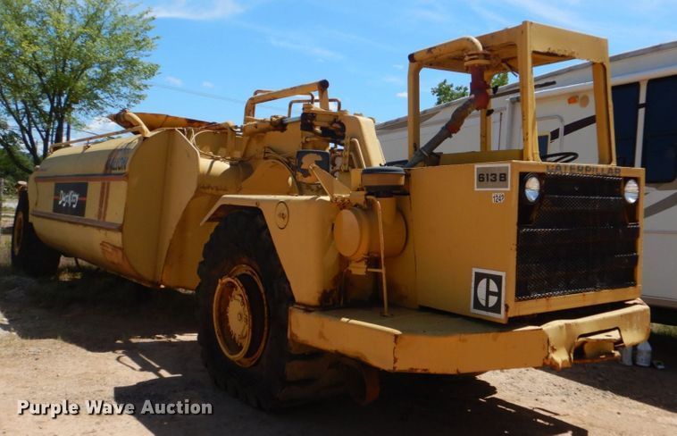 image for item DK7002 1979 Caterpillar 613B  water wagon