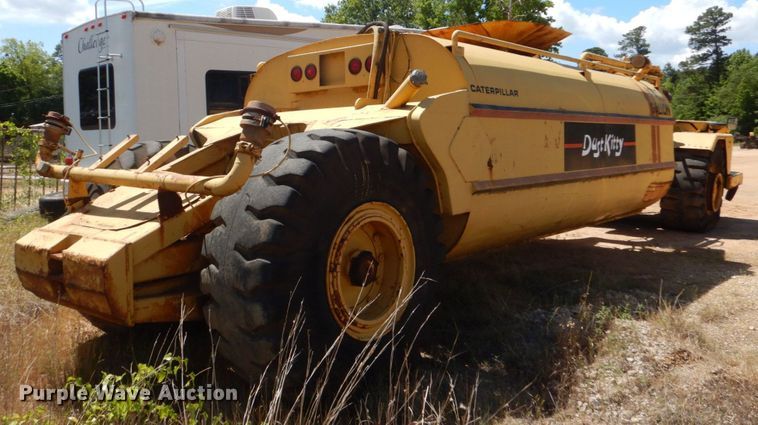 image for item DK7002 1979 Caterpillar 613B  water wagon