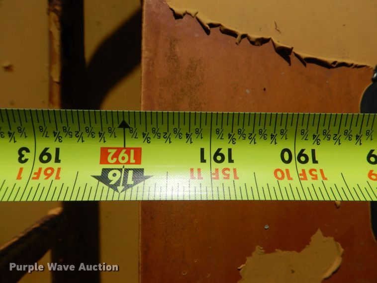 image for item DK7002 1979 Caterpillar 613B  water wagon