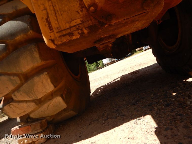 image for item DK7002 1979 Caterpillar 613B  water wagon