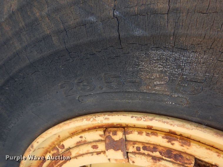 image for item DK7002 1979 Caterpillar 613B  water wagon