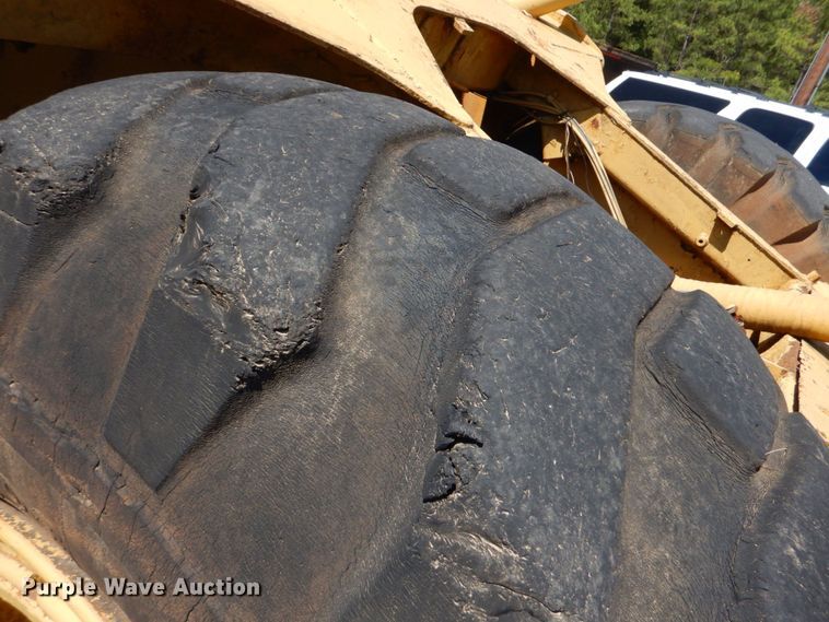 image for item DK7002 1979 Caterpillar 613B  water wagon