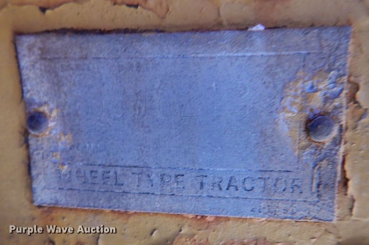 image for item DK7002 1979 Caterpillar 613B  water wagon