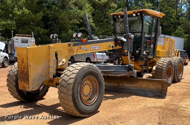 image for item DK7004 2008 John Deere 772D  motor grader