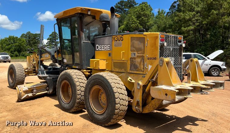 image for item DK7004 2008 John Deere 772D  motor grader