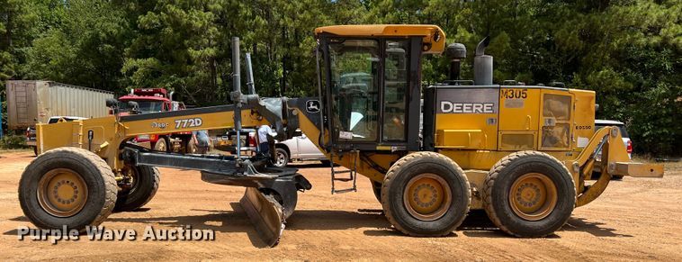 image for item DK7004 2008 John Deere 772D  motor grader
