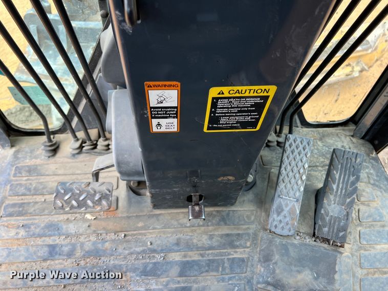 image for item DK7004 2008 John Deere 772D  motor grader