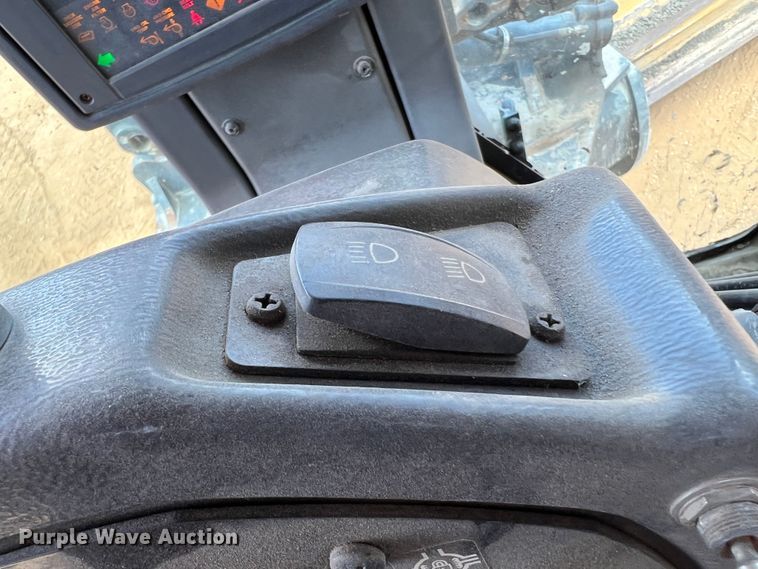 image for item DK7004 2008 John Deere 772D  motor grader