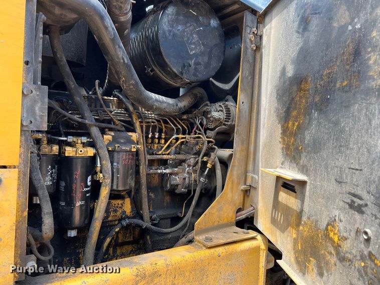 image for item DK7004 2008 John Deere 772D  motor grader