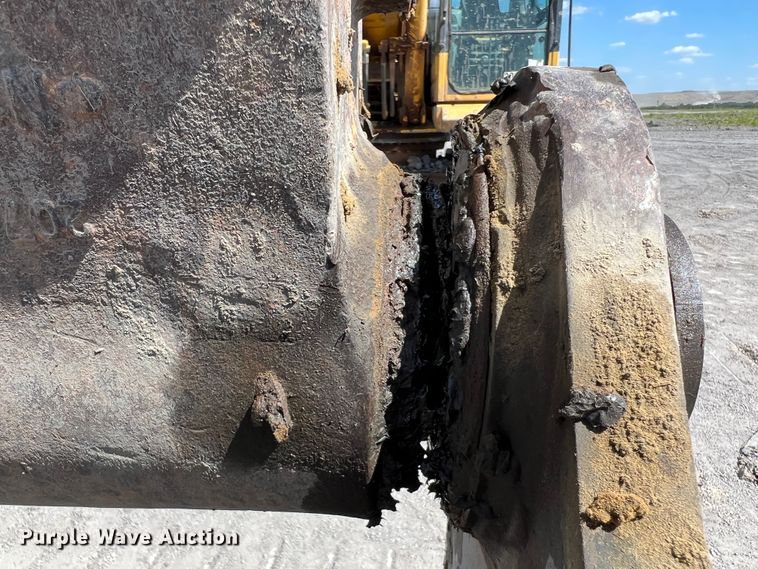 image for item DK7009 2011 Komatsu PC350LC-8  excavator