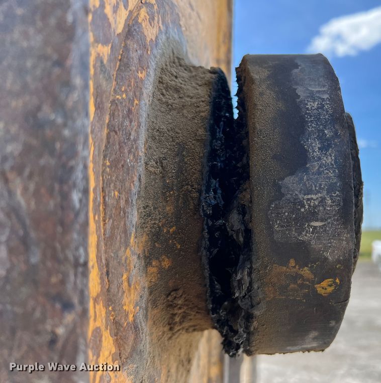 image for item DK7009 2011 Komatsu PC350LC-8  excavator