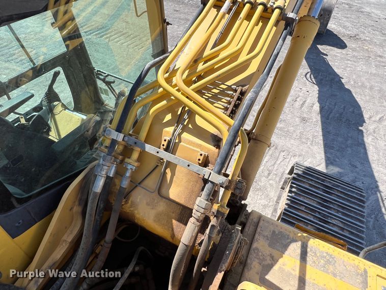 image for item DK7009 2011 Komatsu PC350LC-8  excavator