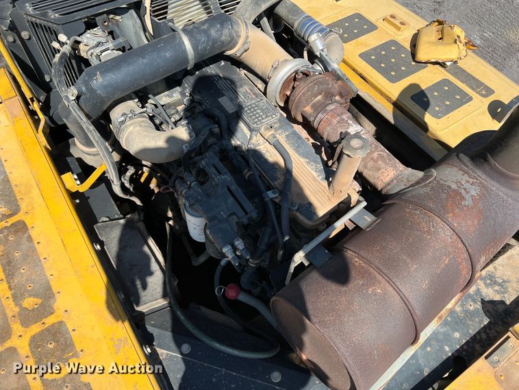 image for item DK7009 2011 Komatsu PC350LC-8  excavator
